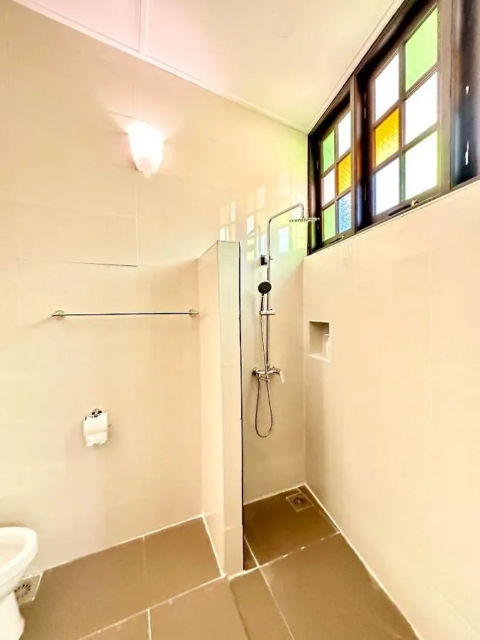 Gasthof Madras Inn 58-1 Private Bathroom Georgetown